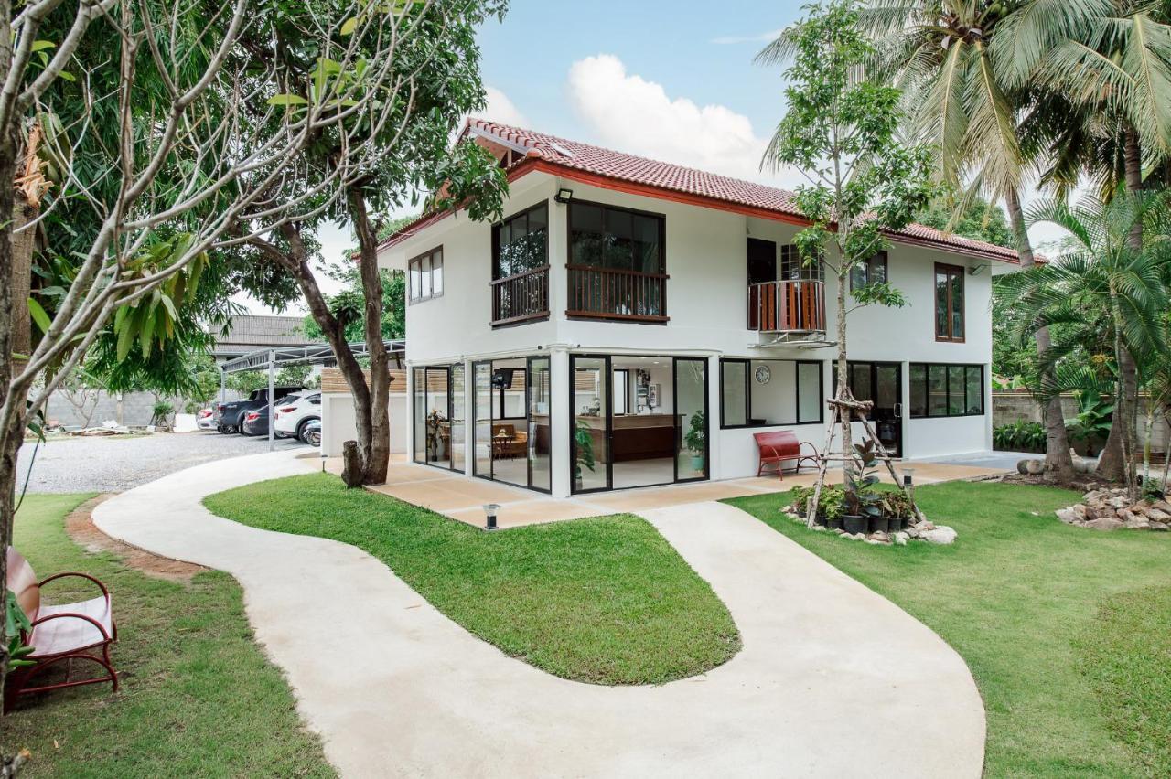 Prinz Garden Villa HHQ Extérieur photo